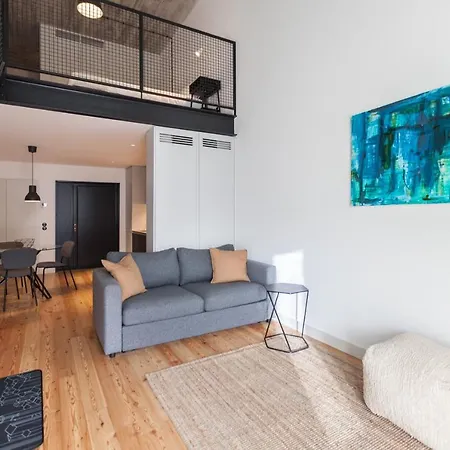 Flh Intendente Industrial Mezzanine With Balcony Апартаменти