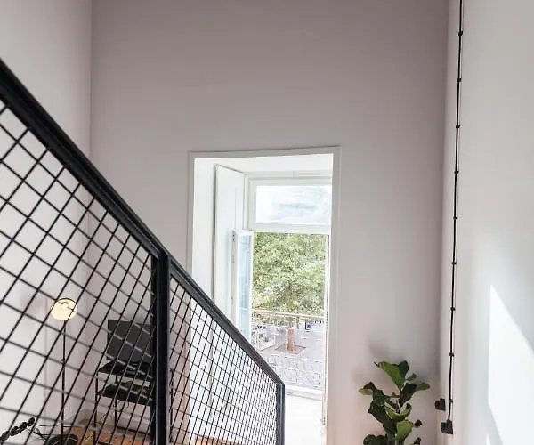 Flh Intendente Industrial Mezzanine With Balcony Διαμέρισμα