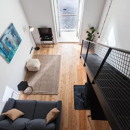 Flh Intendente Industrial Mezzanine With Balcony * Lisboa