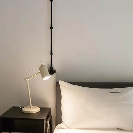 Flh Intendente Industrial Mezzanine With Balcony Apartmán *