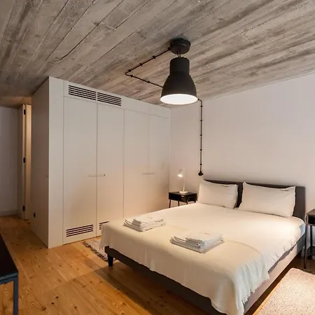 Flh Intendente Industrial Mezzanine With Balcony *